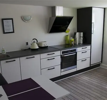 住宿加早餐酒店 Bed & Kitchen *