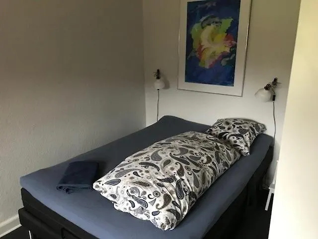 Bed & Kitchen לינה וארוחת בוקר